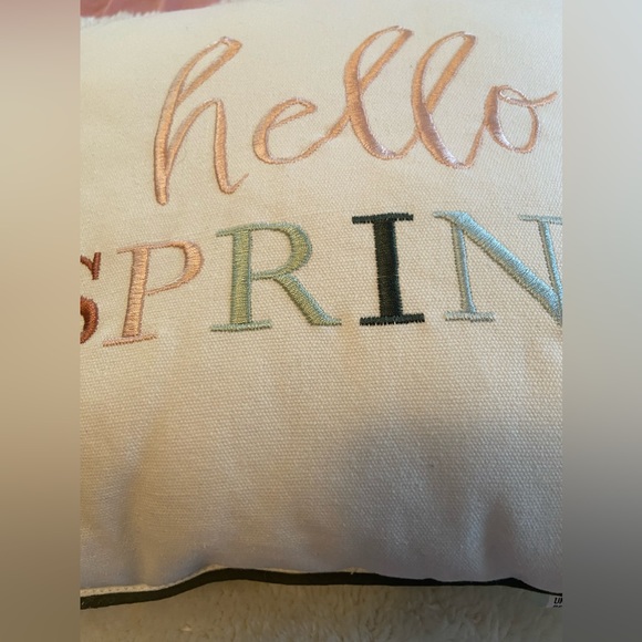 Mini Hello Spring decor pillow - Picture 2 of 4